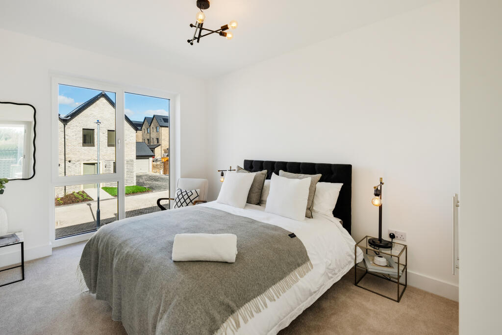 Show Home example (5) bedroom example