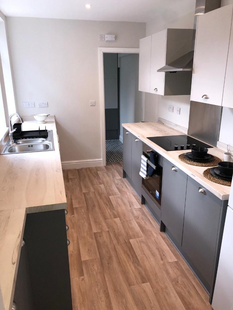 Kitchen (a)