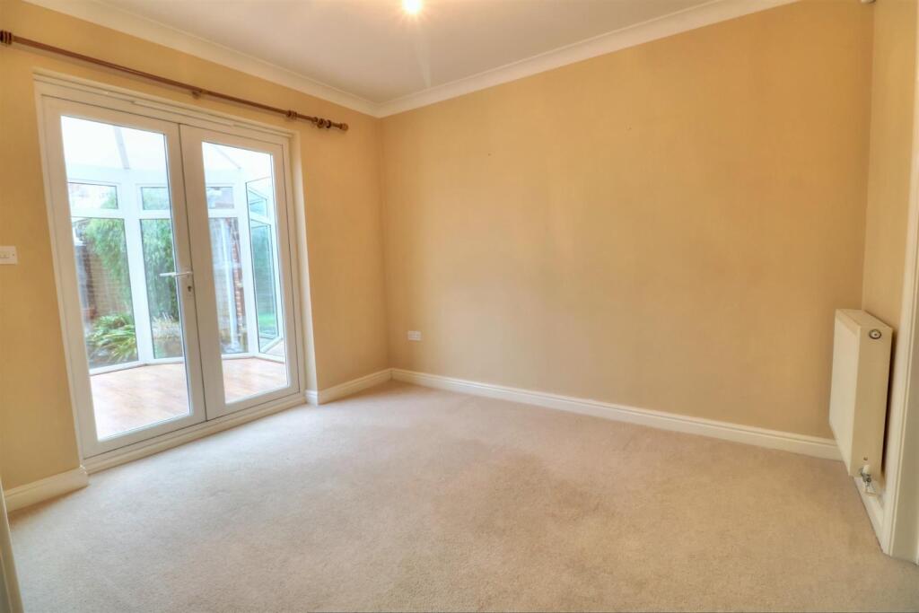 Jack Close 34 Din Rm (Custom).jpg