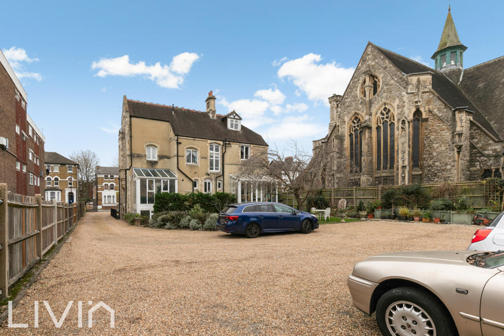 THE OLD VICARAGE 10 -28