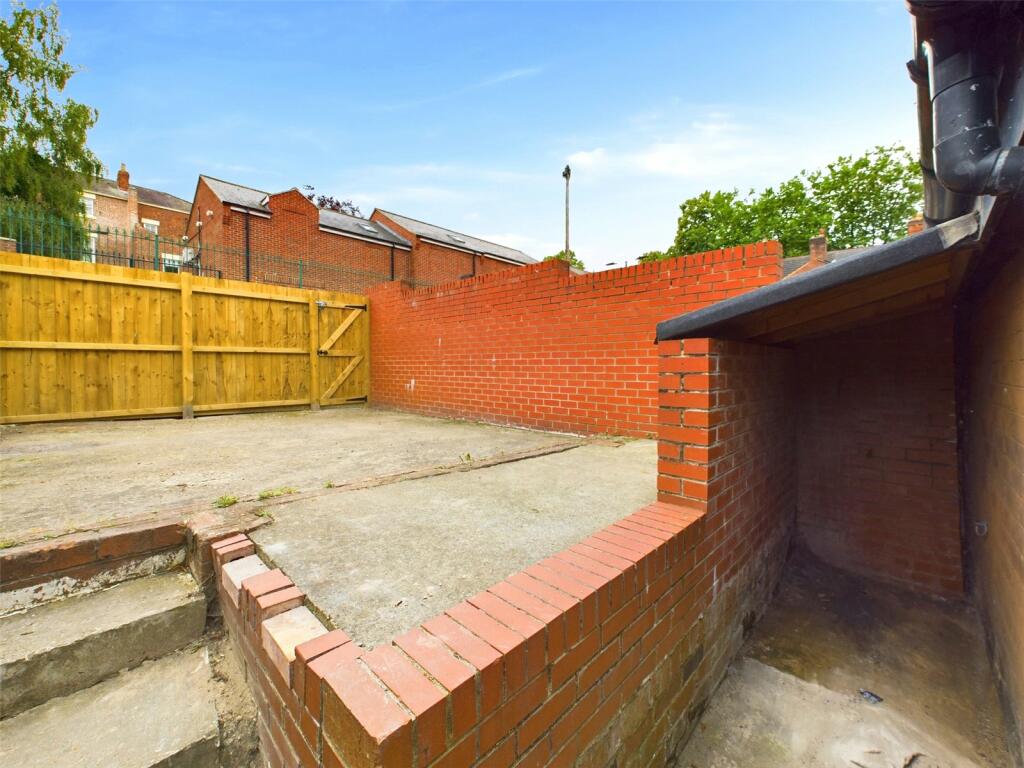 Rear Courtyard