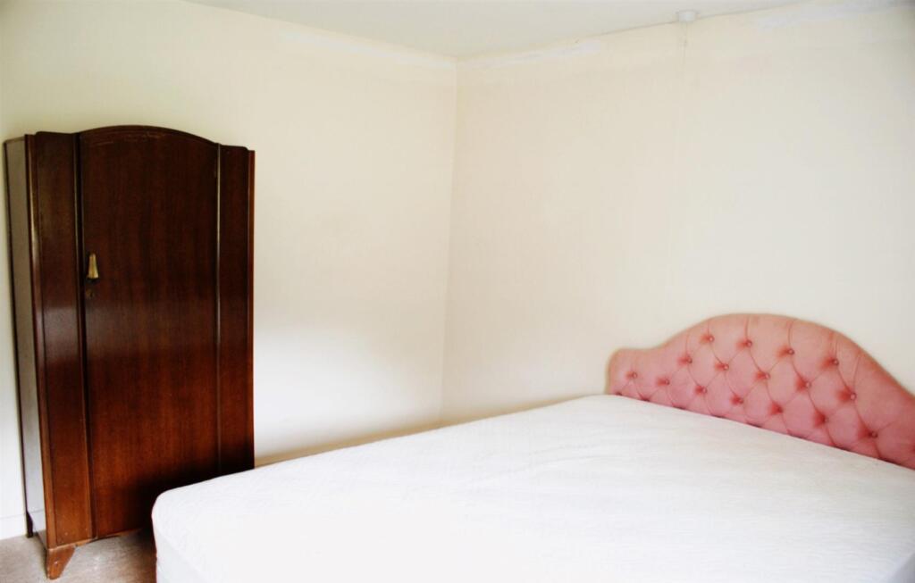 Bedroom.jpeg
