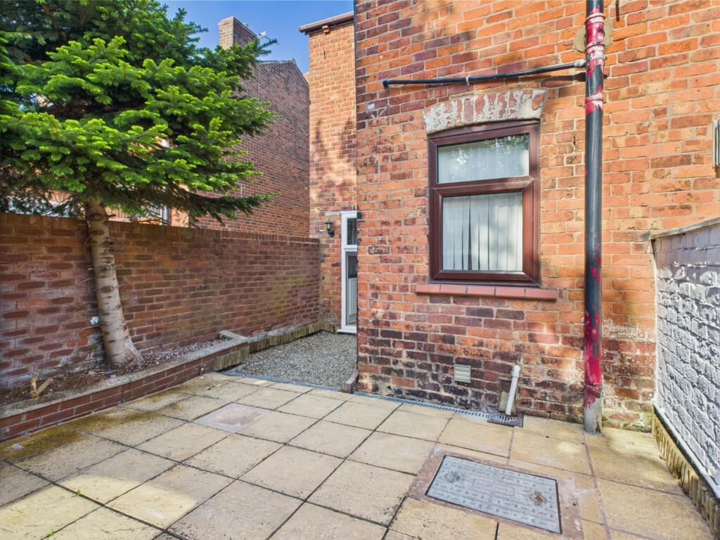 CAM04634G0-PR0039-STILL019