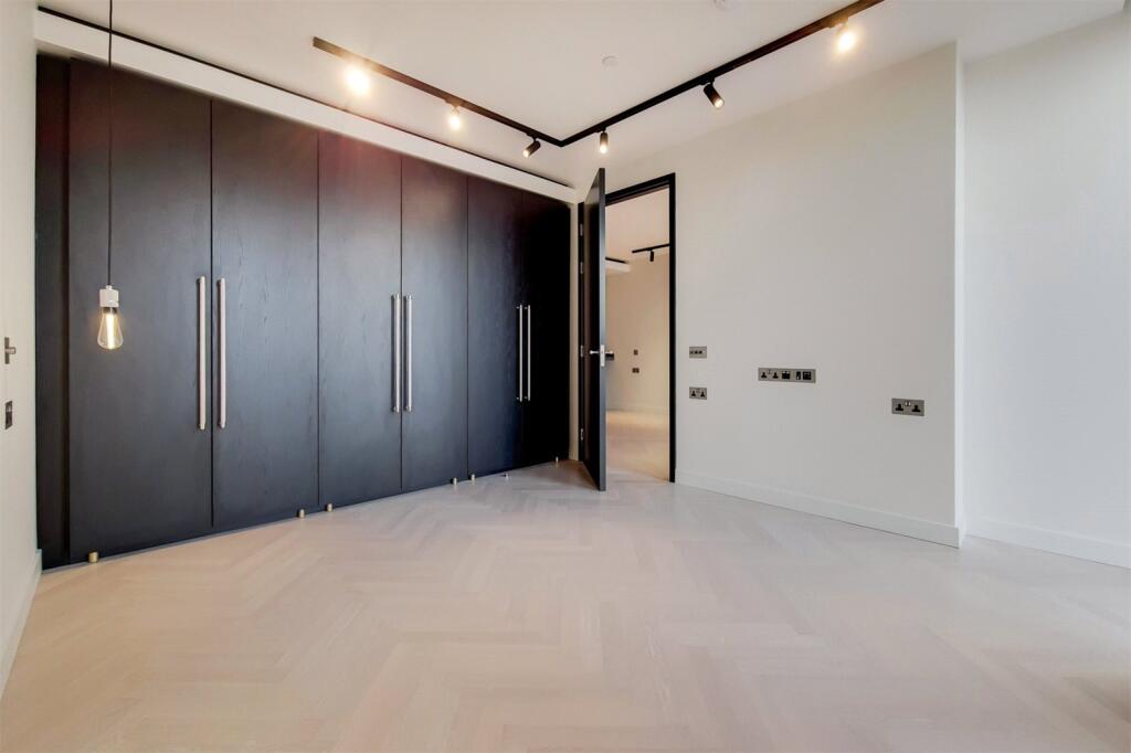 One Crown Place