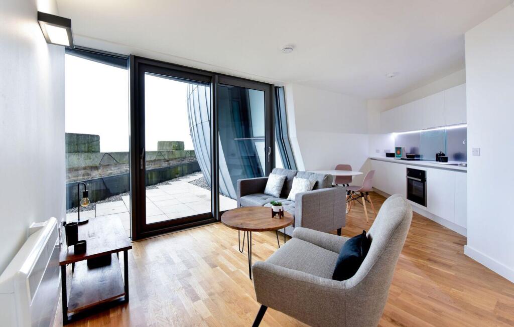 Open Plan Lounge / Kitchen