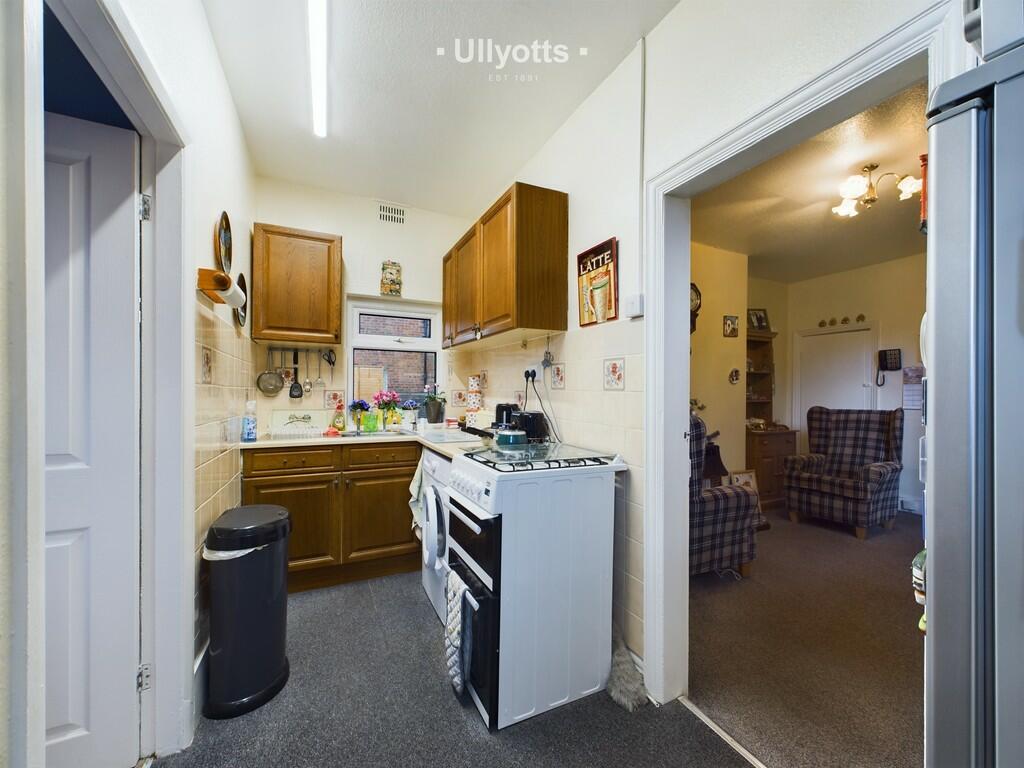 Flat 1 Kitchen