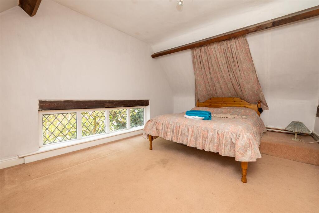 LE12 5DF 1MS-025.jpg