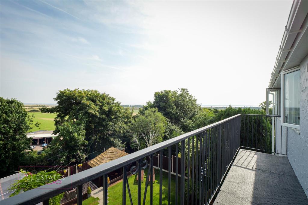 Lounge Balcony.jpg