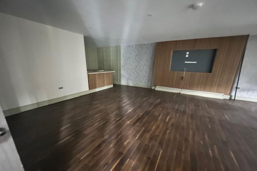 The Beeches, 26 Whalley Road, Wilpshire, Blackburn, BB1 9JT