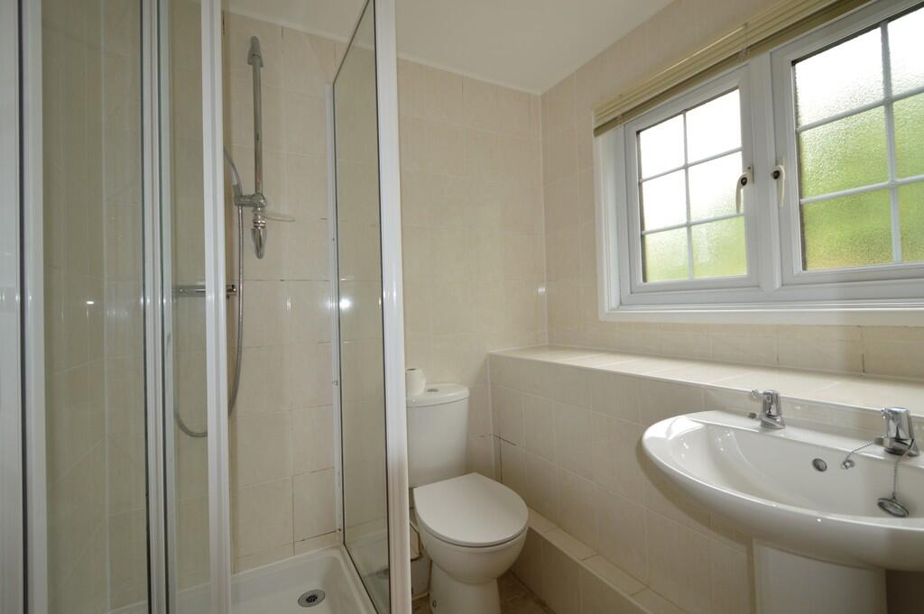 Ensuite Shower Ro...