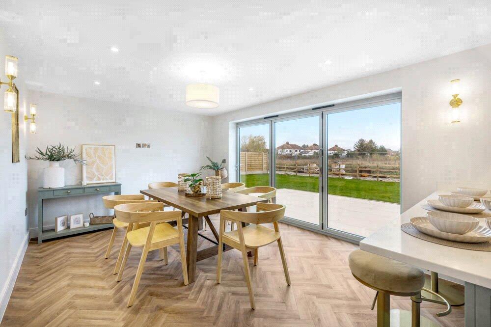 Kitchen/Dining