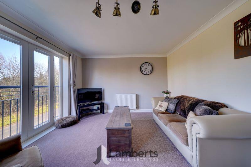 Open Plan Kitchen/Living Space