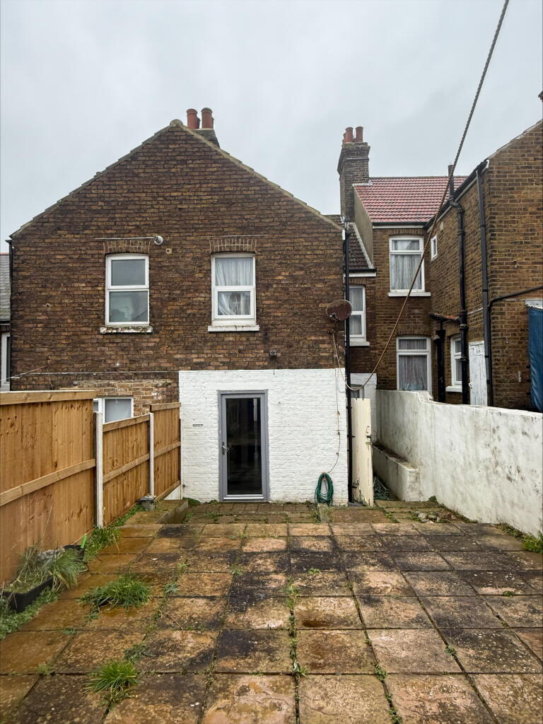 Rear 2 T202502240958.jpeg