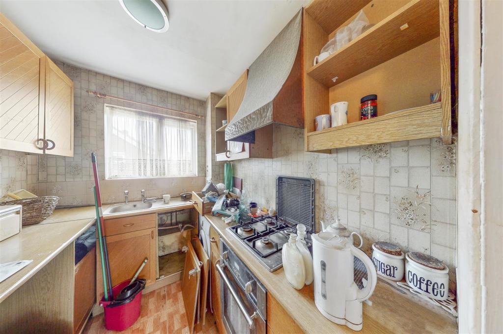 Flat 8, Pit House - wjVqHdyT5wvz5jvYO4wO.jpg