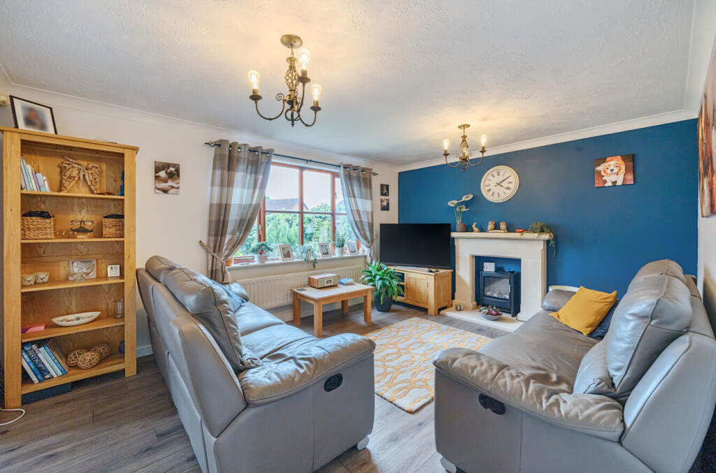 7-681cf8bd6fcf4-1...