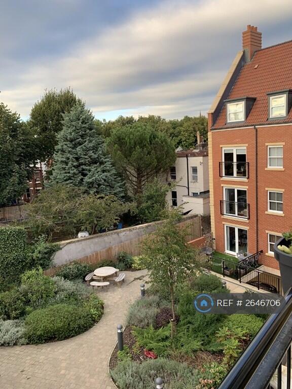 Balcony View Over Communal Garden