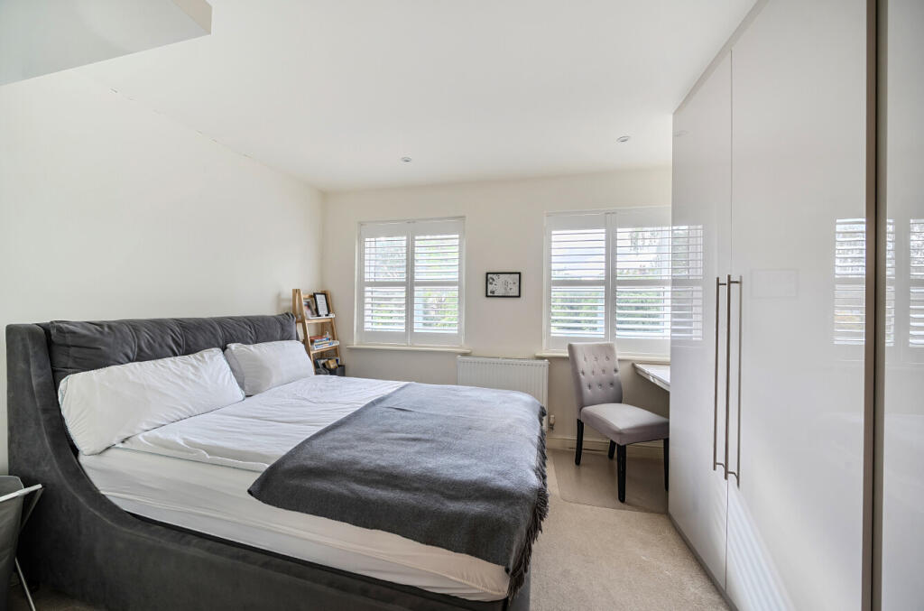 1350485-6-68c0472...