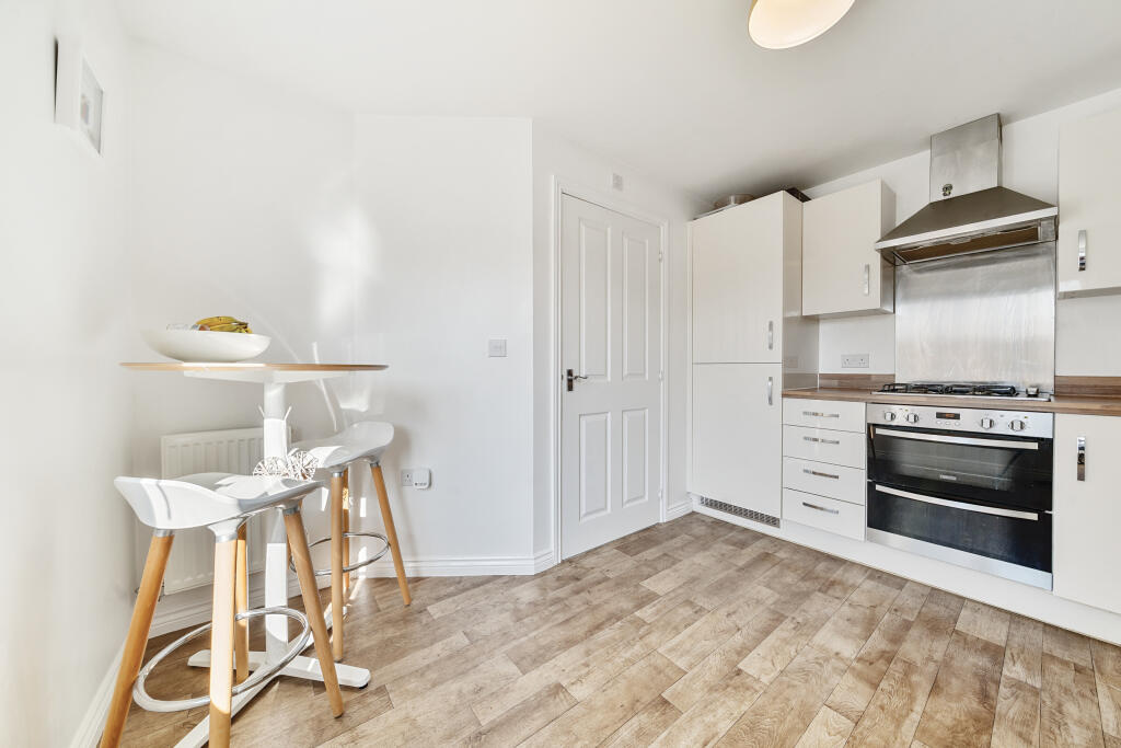 Kitchen / Breakfast Room