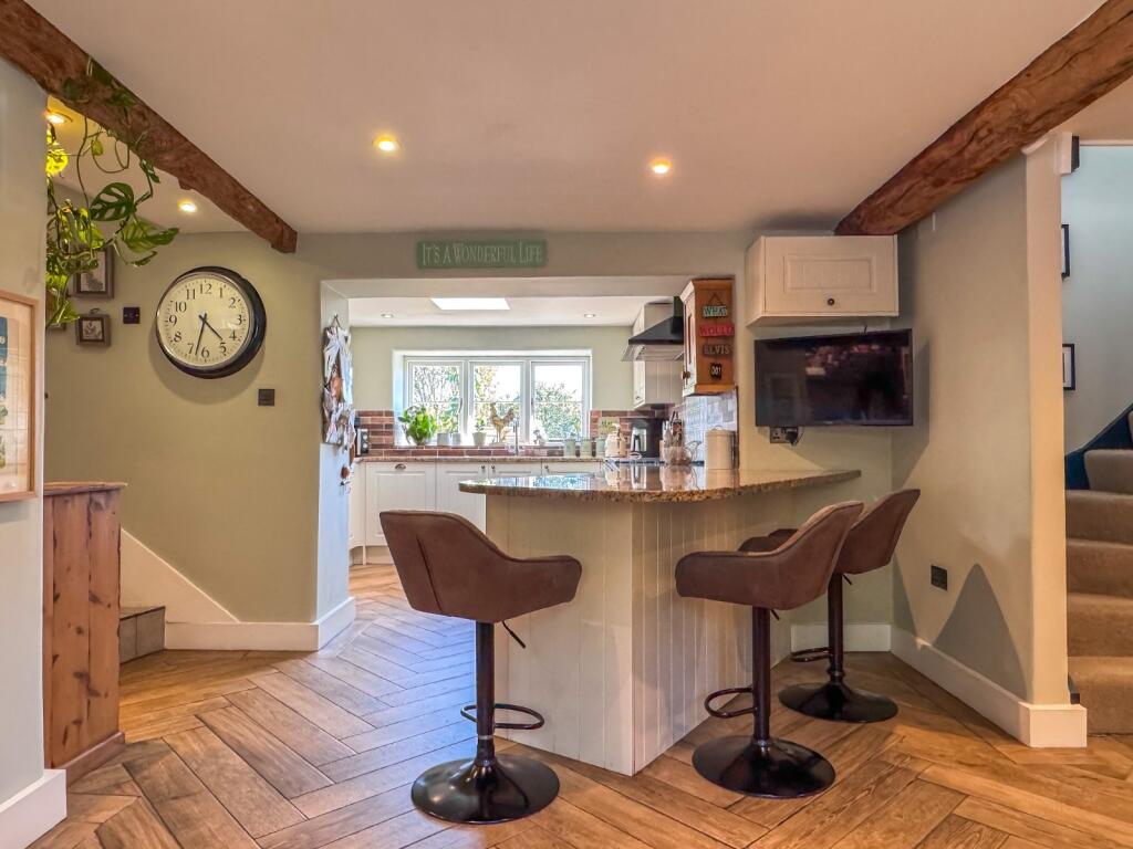 Kitchen/Breakfast