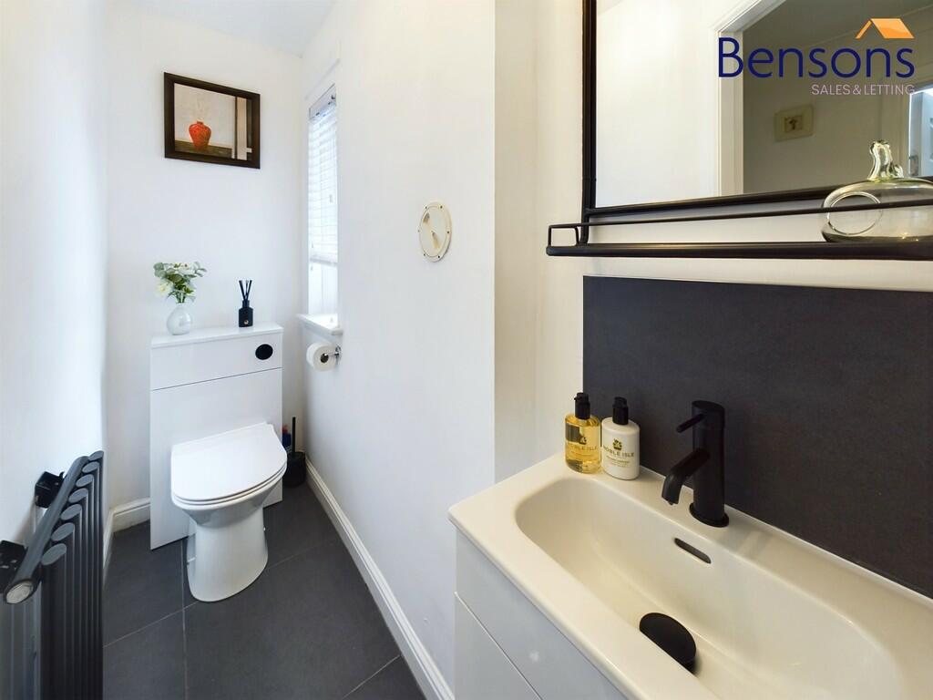 CAM01596G0-PR0260...