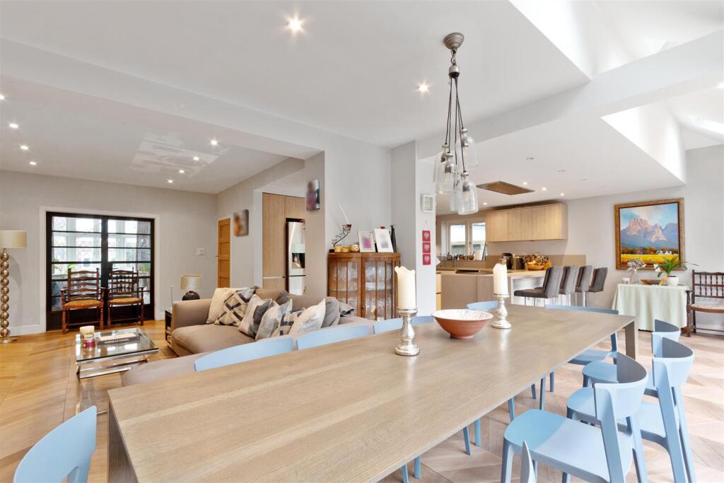 Kitchen/Reception Room