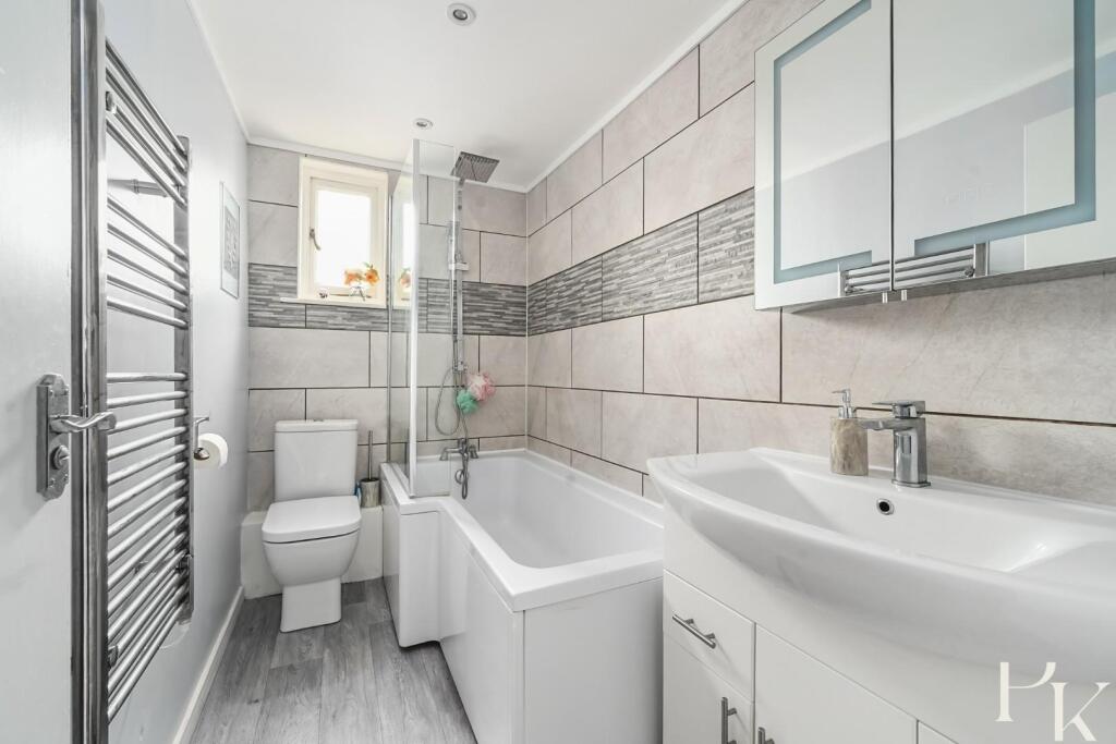 Flt 5, 27 Brunswick Terrace, BN3 (26).jpg