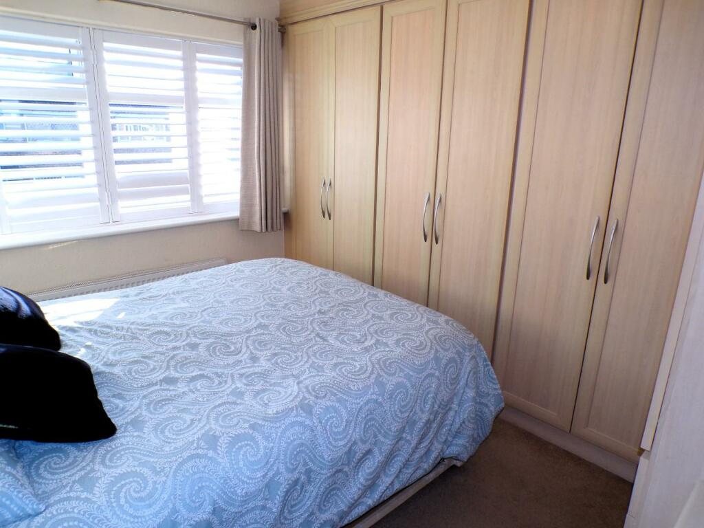 NorfolkCres15bed1.JPG