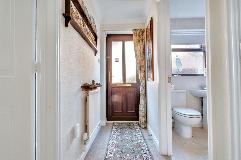 Entrance Hall.jpeg