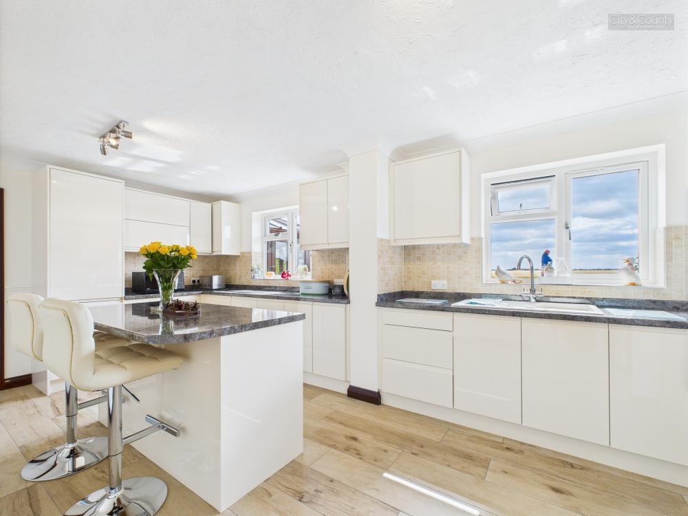 Kitchen Breakfast Room