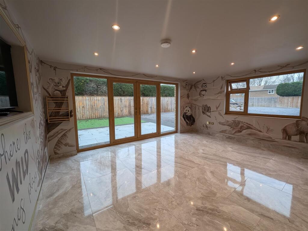 Garden Room/Playroom