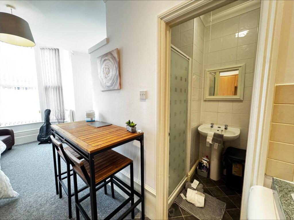 processed-92009678-A3DC-4142-AFEC-EFF3964AC126.jpe