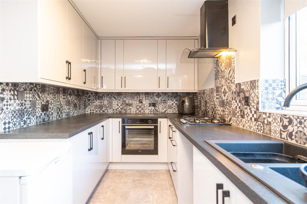 home-552.jpg
