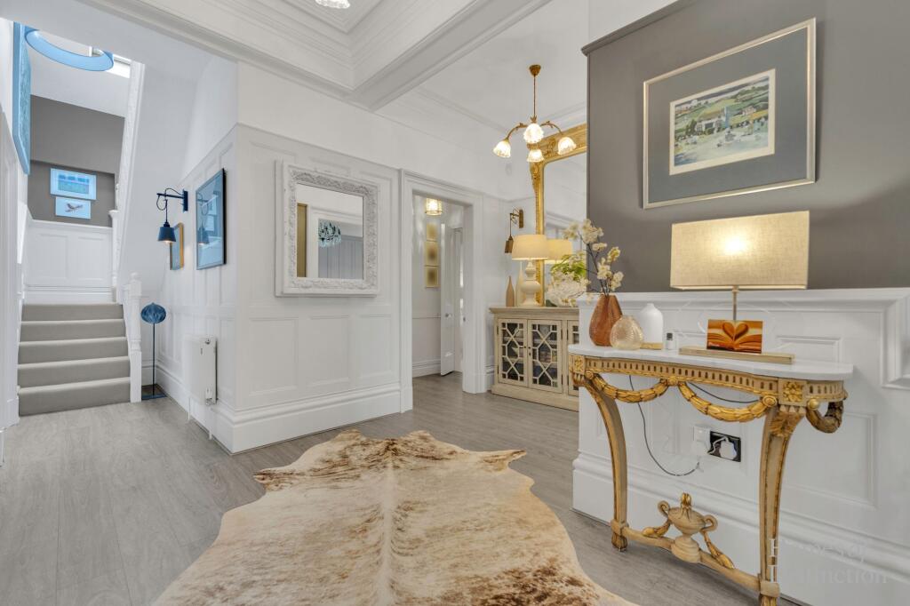 Landing (First Floor)