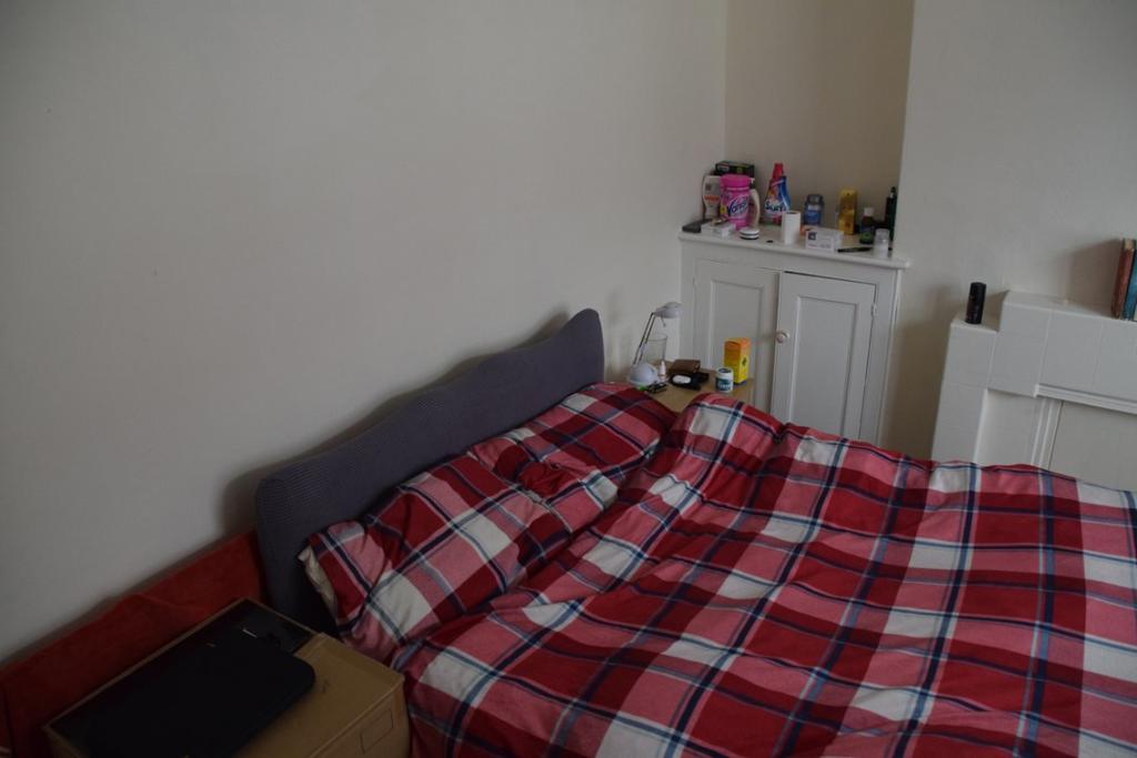 Pic 17 Bedroom 1