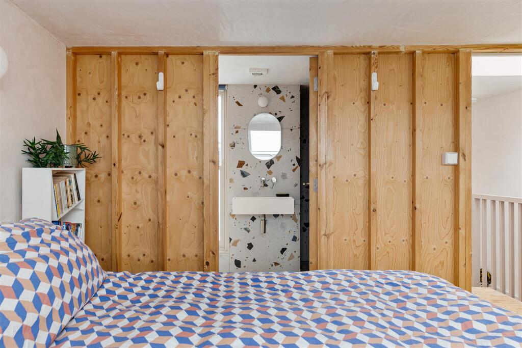 Wellington Road, E17