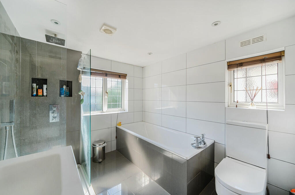 18-68238a0f91784-...