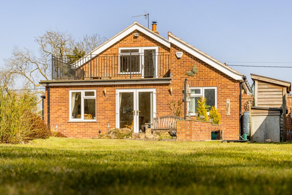 Rhencullen House (Hemingby)-13