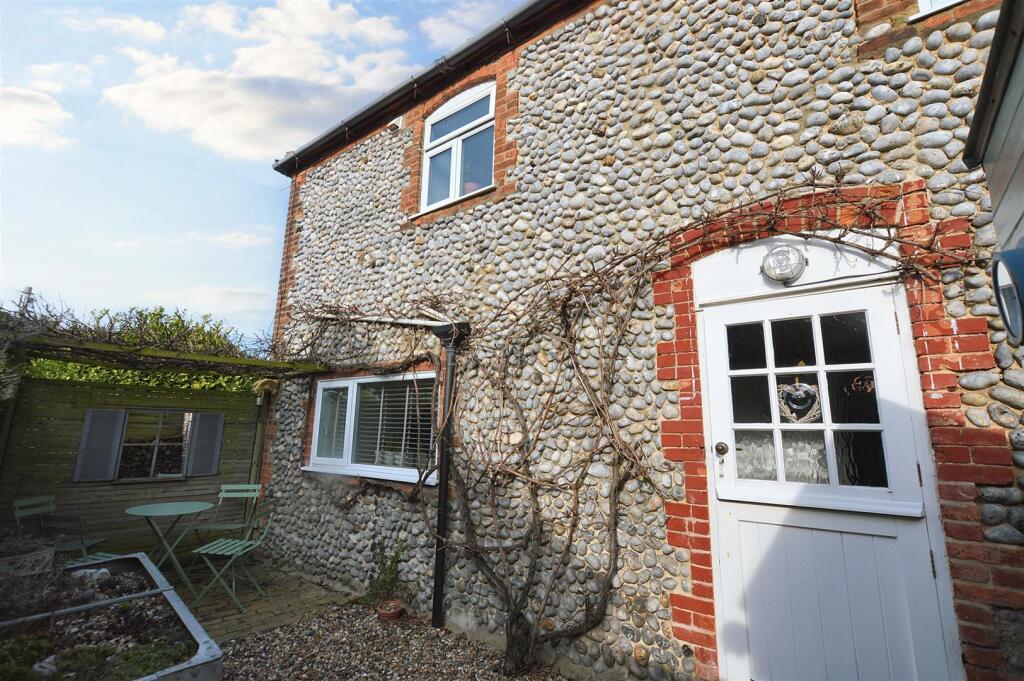 DSC_0001 - 2025-03-20T093500.266.jpg