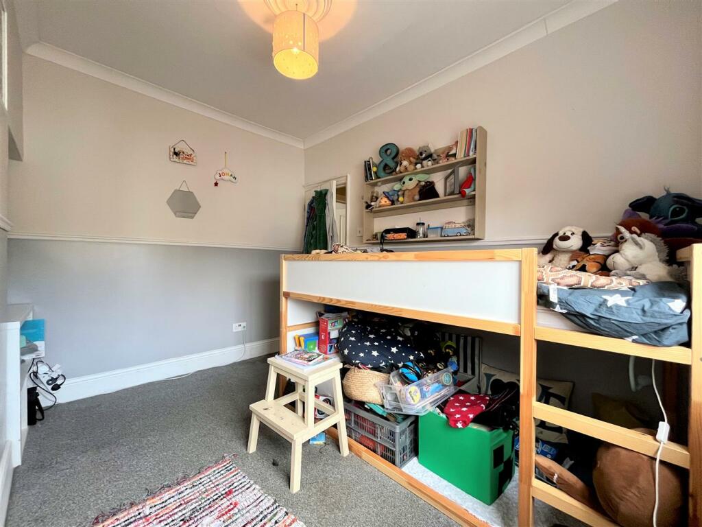 Bedroom 2 Aspect 3
