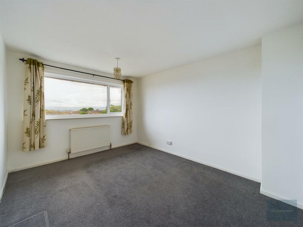 CAM02563G0-PR0064-ST