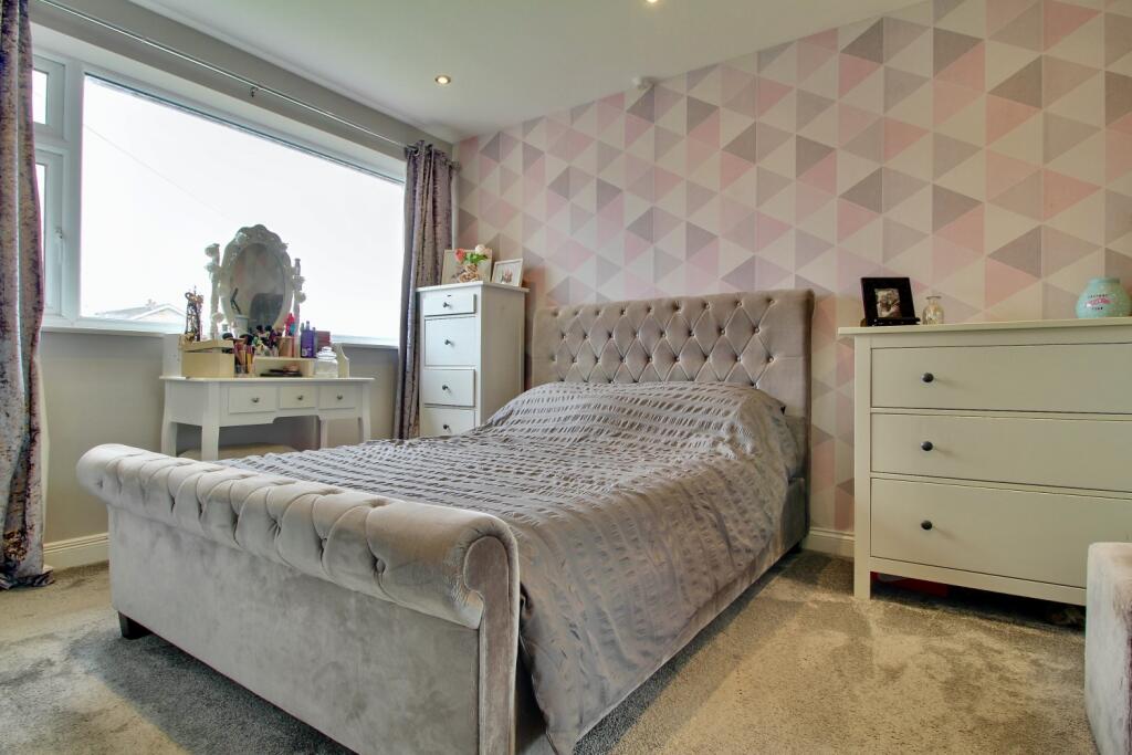 Bedroom 1 - Double