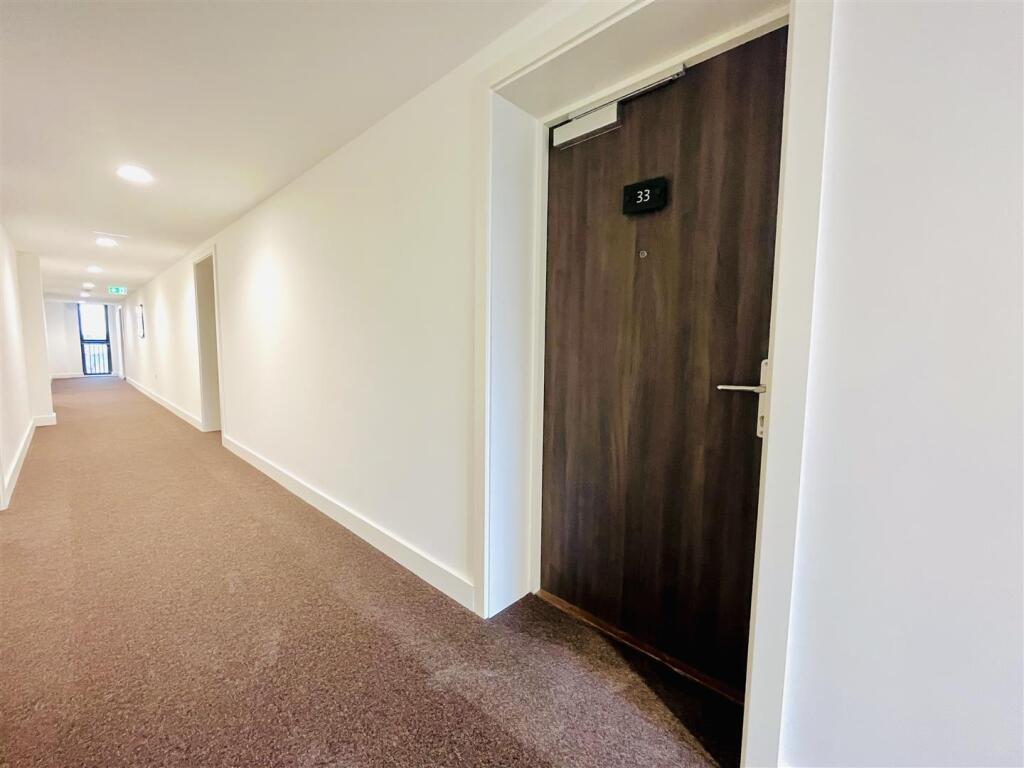 Private Entrance