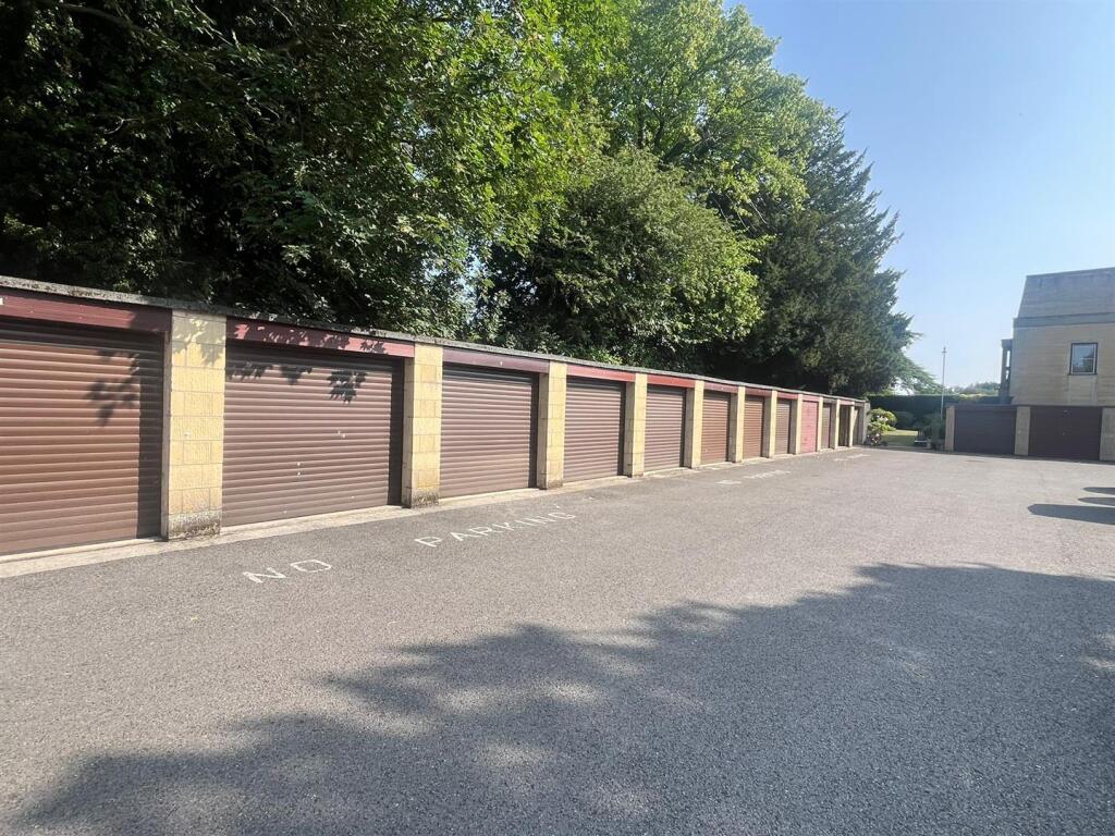 WhatsApp Image 2025-08-15 at 12.05.22_6956e4fa.jpg