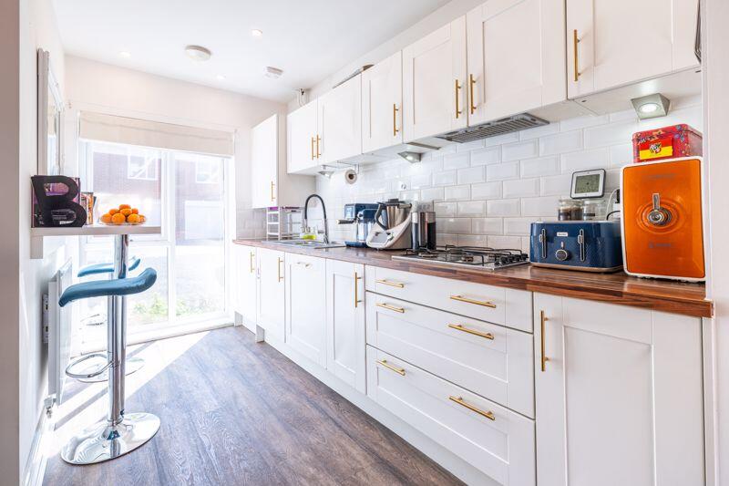 Kitchen/Breakfast