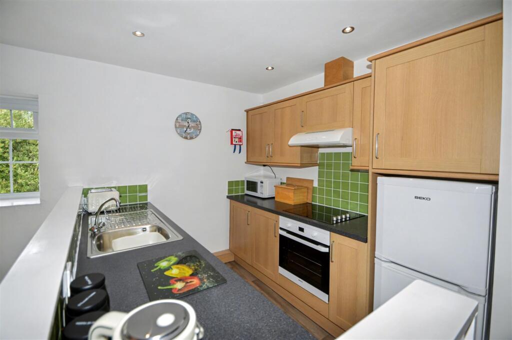 Foxglove Kitchen