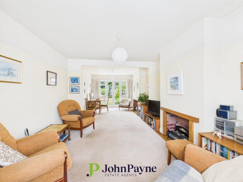 Living/Dining Room