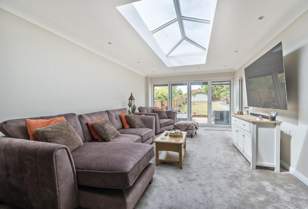 1325985-19-6878e3...