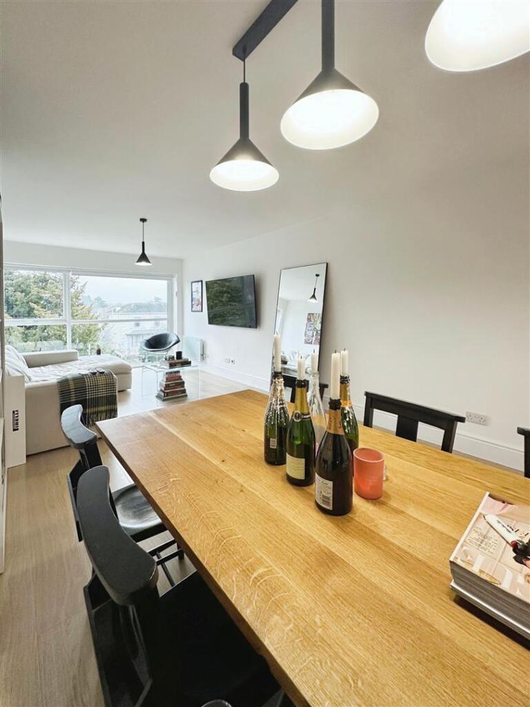 a32a5278-image_picker_536FB53F-3265-4D9B-9DCF-ACE8