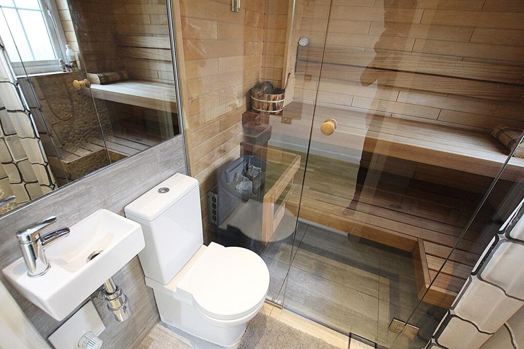 Shower Room/W.C