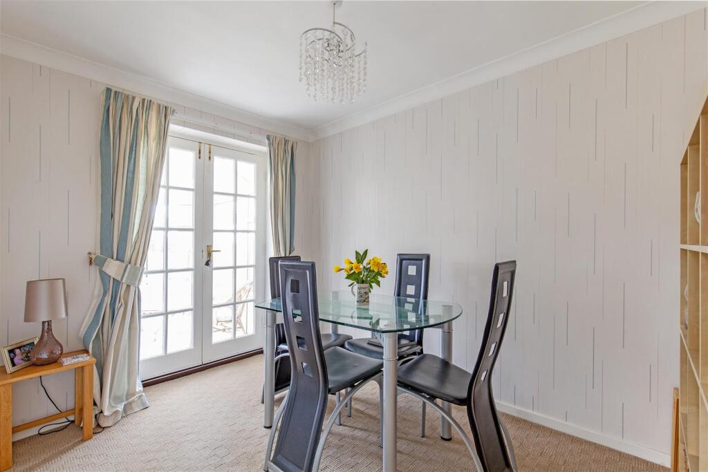 Dining Room-1.jpg